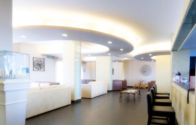 Отель BNS Hotel Francisco