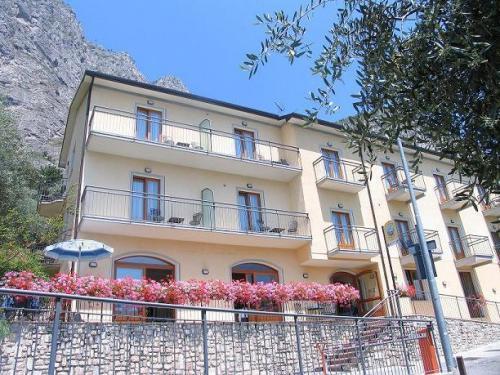 Отель Hotel Locanda Ruscello Garnì