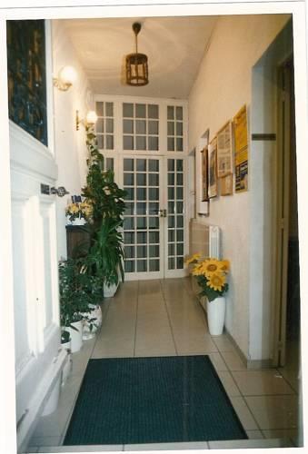 Отель Hotel Lamalgue