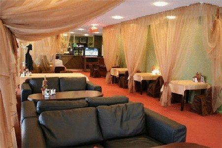 Отель Hotel Berzkalni