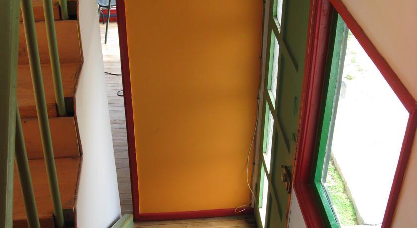 Отель Hostal Coloane