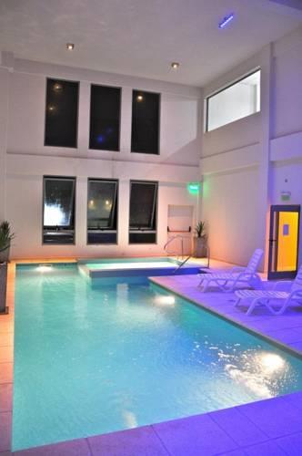 Отель Amerian Villa Maria Park Hotel