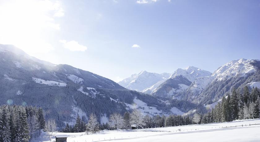 Отель Landhotel Gut Sonnberghof