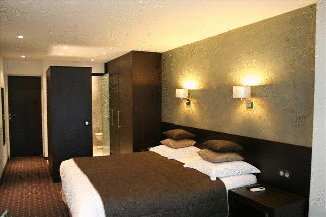 Отель Auberge De Carcarille