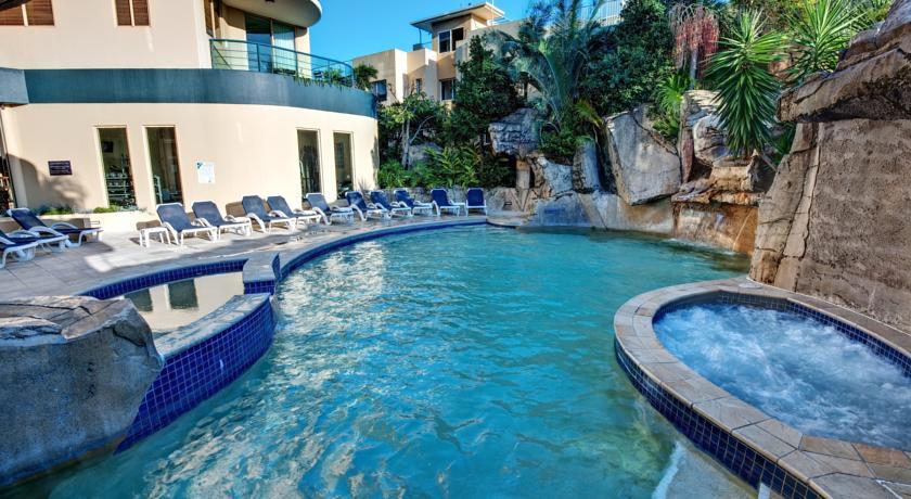Отель Landmark Resort