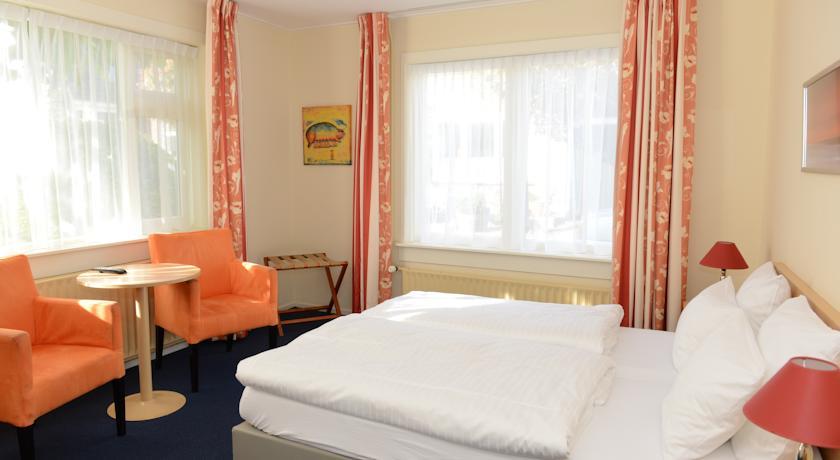 Отель Hotel Op Diek