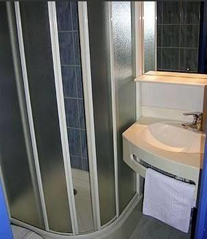Отель Brit Hotel Iroise Brest