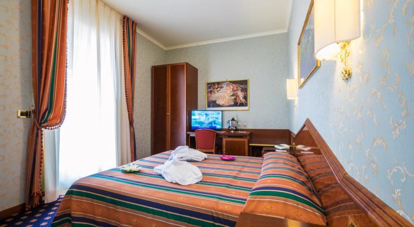 Отель Hotel Royal