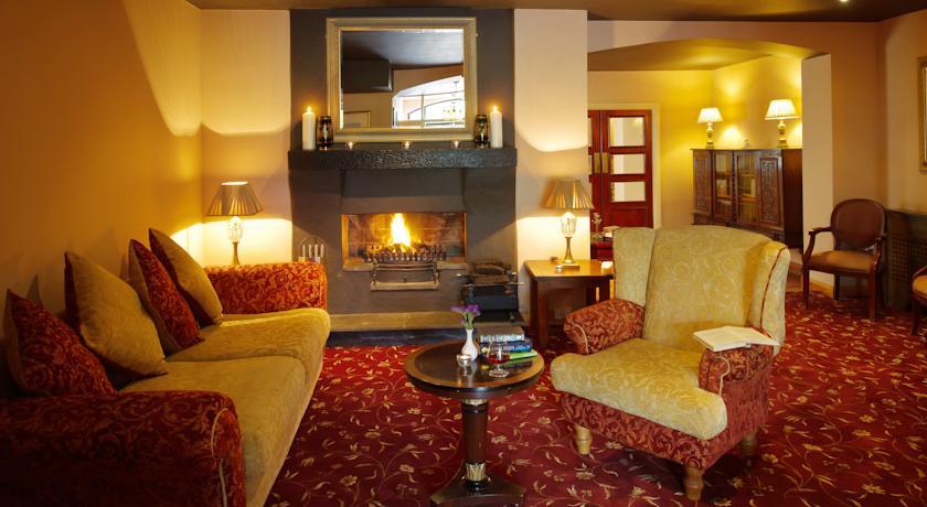 Отель Hylands Burren Hotel