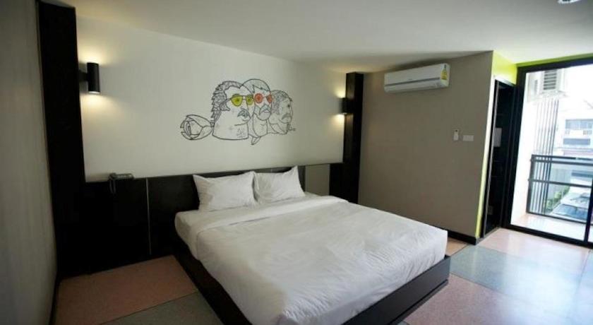 Отель Pen Ta Hug Hotel