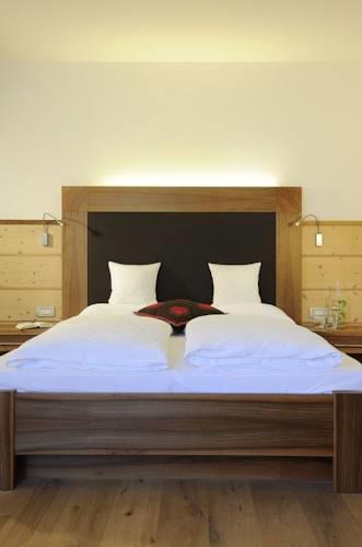 Отель Hotel Garni Partaneshof