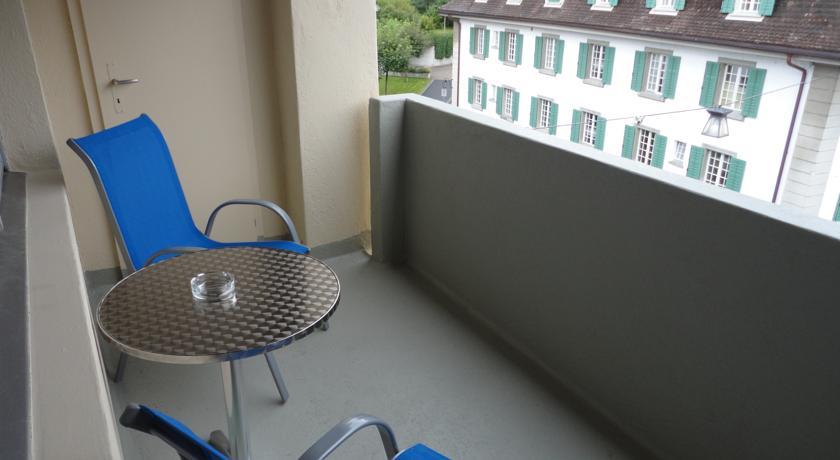 Отель Hotel zum Hirschen