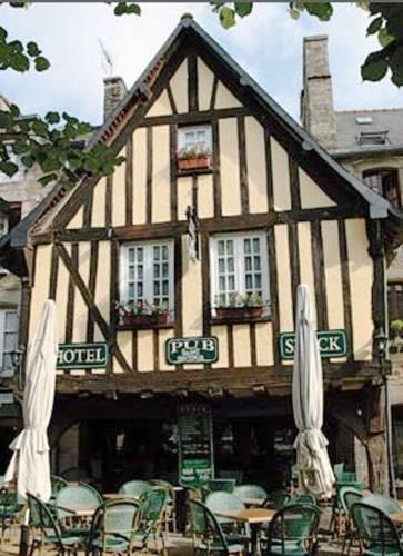 Отель Au Vieux Saint Sauveur