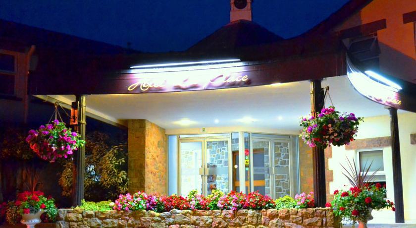 Отель Hotel La Place