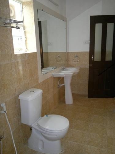 Отель Ginger Tree Beach Resort