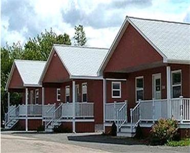Отель Clansman Motel