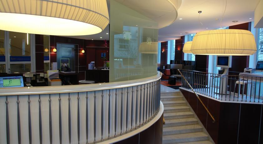 Отель Novotel Rennes Centre Gare