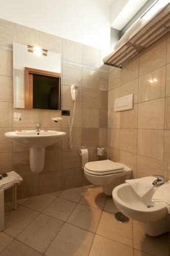 Отель Jubilee Hotel