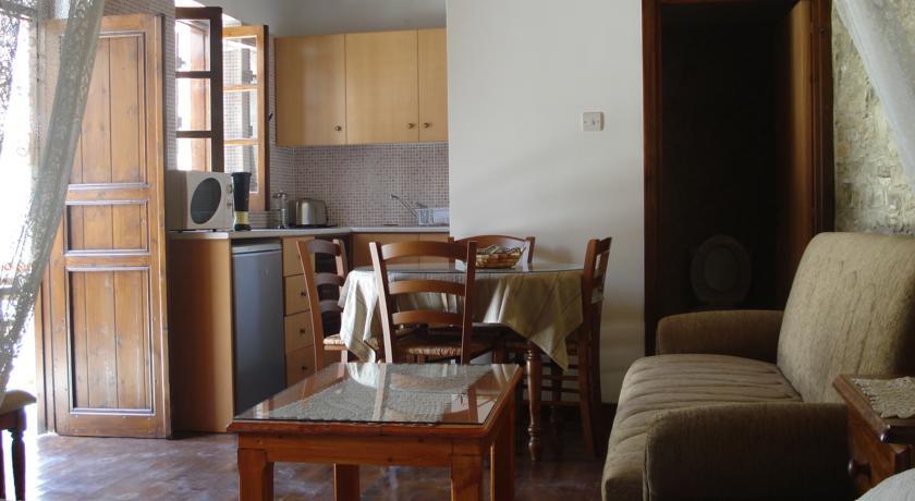 Апартаменты Romios Apartments