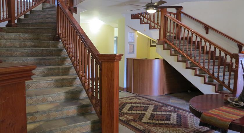Мини-отель Leopardsong Golf Lodge