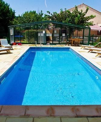 Отель Kyriad Montpellier Aeroport