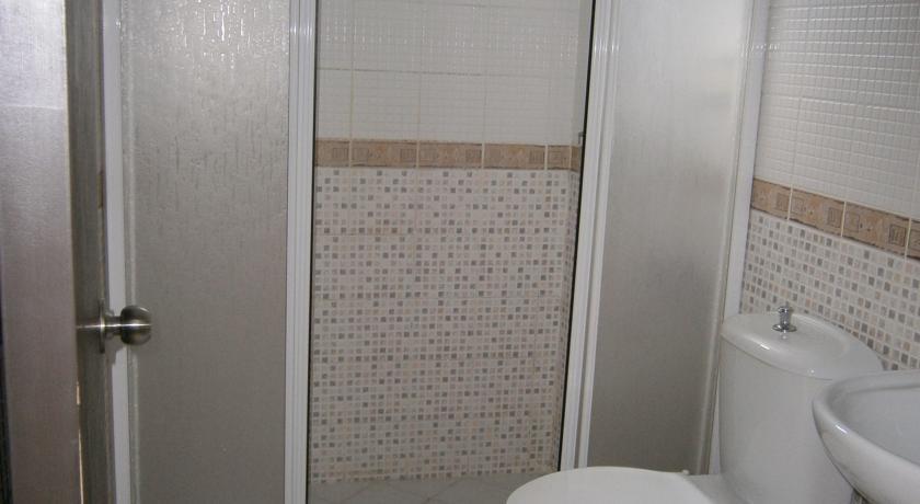 Отель Sydney 2000 Hotel