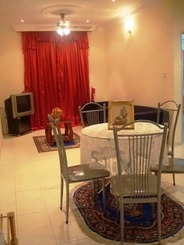 Апартаменты Medic Tony Homestay Sunway Alpine Village Apartment @ Lost World of Tambun