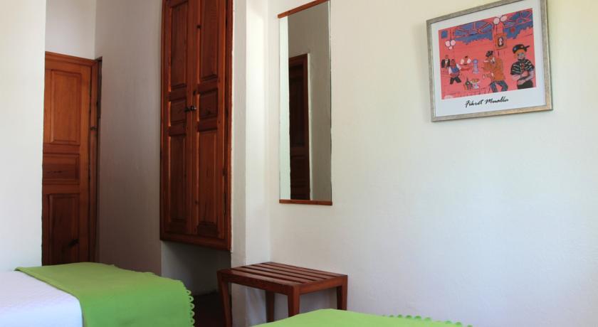 Отель Caretta Caretta Hotel