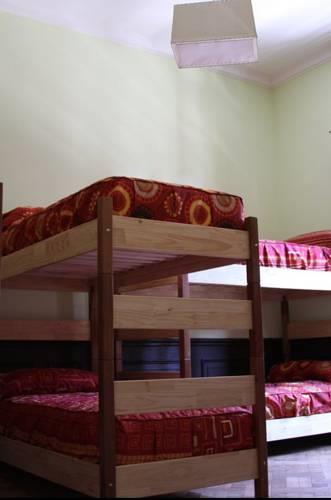 Santiago Backpackers