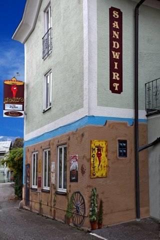 Отель Hotel-Gasthof Sandwirt