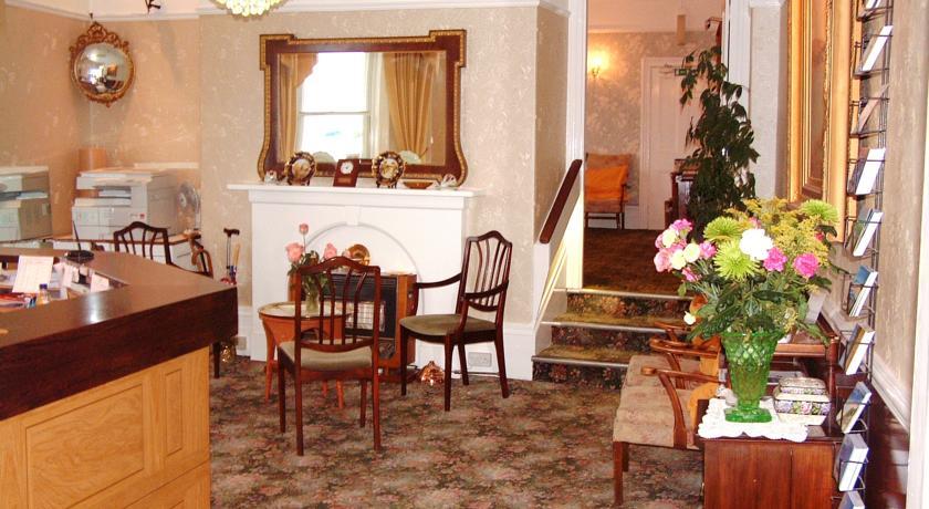 Отель Clarence House Hotel