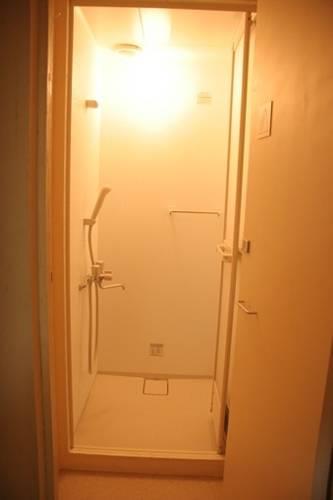 Yadoya Guest House for Backpackers