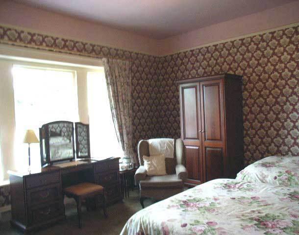 Отель Chasedale Hotel