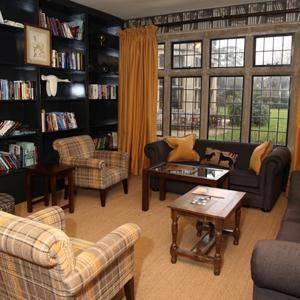 Отель The Hare & Hounds Hotel