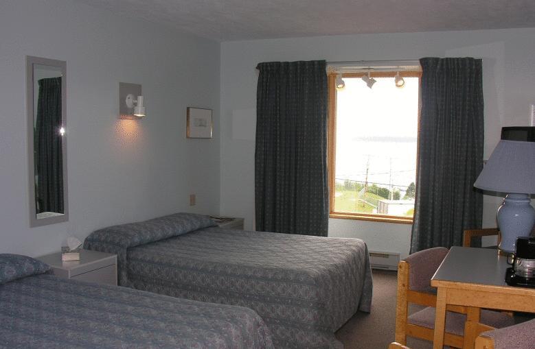Отель Hotel Le Pionnier
