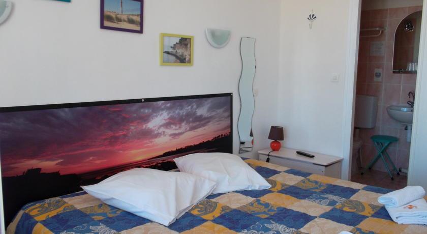 Отель Hotel Arc En Ciel