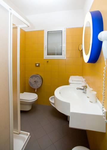 Отель Hotel Vienna