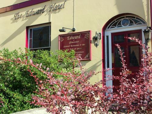 Отель Edward Hotel
