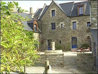Отель Manoir Des Douets Fleuris