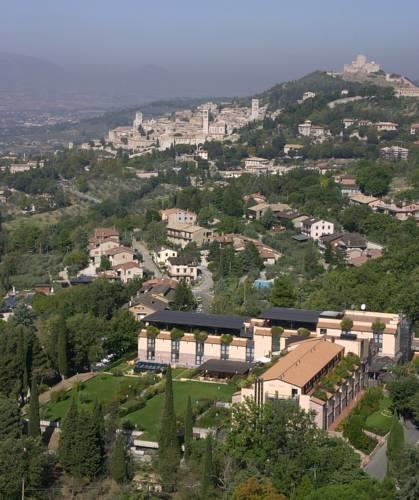 Отель Ròseo Hotel Assisi