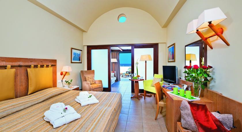 Отель Santa Marina Plaza (Adults Only)