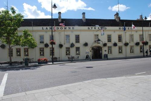 Отель Lansdowne Strand Hotel
