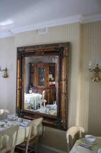 Гостевой дом St.Lawrence Hotel