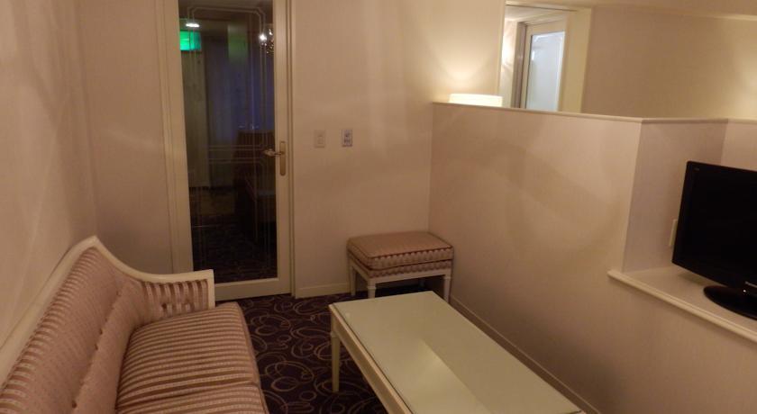 Отель Kanazawa New Grand Hotel
