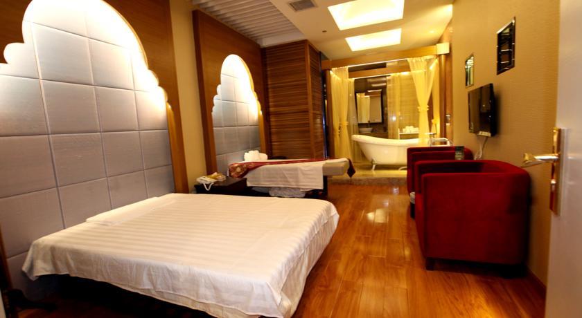Wuhan New Beacon Jinyinhu International Hotel