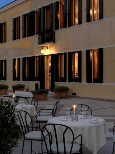 Отель Hotel Relais Monaco