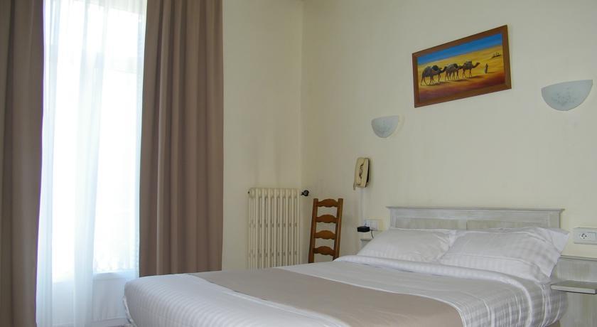Отель Hotel Univers