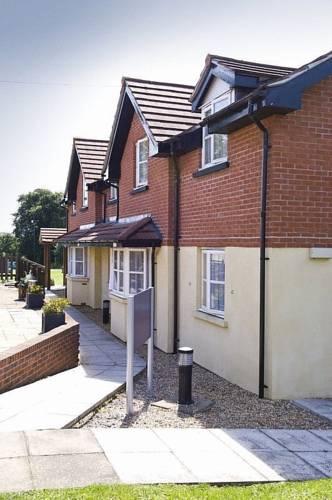 Отель Premier Inn Newbury/Thatcham