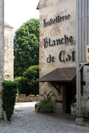 Отель Hostellerie Blanche De Castille
