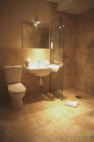 Отель The Pheasant Inn